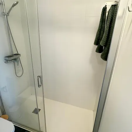 Estudio Con Piscina
